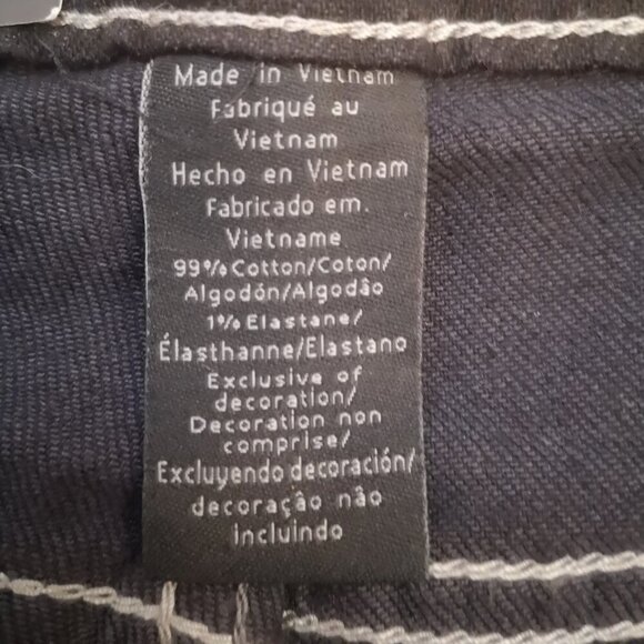 NWT Calvin Klein Ladies Plus Size 16W x 32 Black Bootcut Jeans - Picture 8 of 15